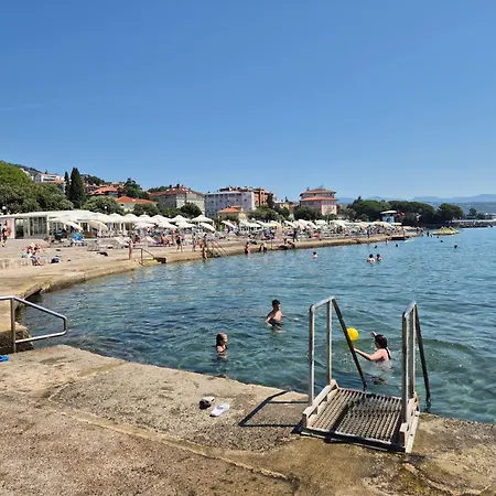 Leona's Paradise Apartmán Opatija