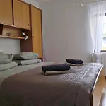 Apartment Leona's Paradise